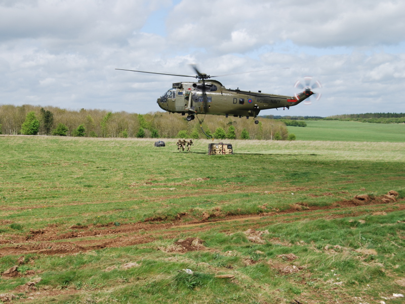 Logistic Support Squadron Assumes Command Of The Logistic Task Group